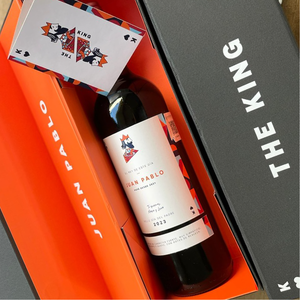 Botella de vino + caja personalizadas - Diseño KING